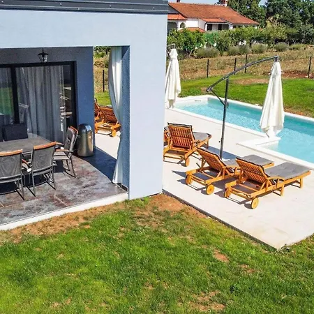 Hera By Qubovillas Villa *