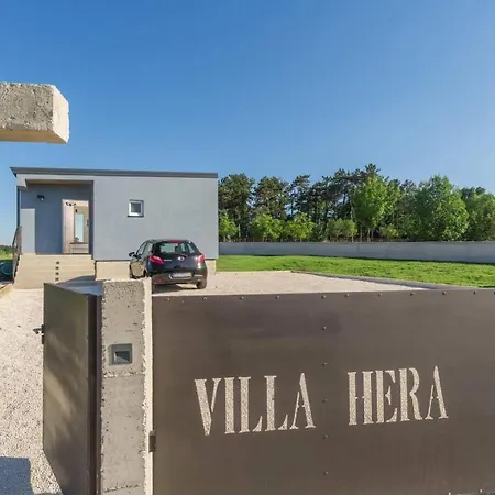 Hera By Qubovillas Villa *