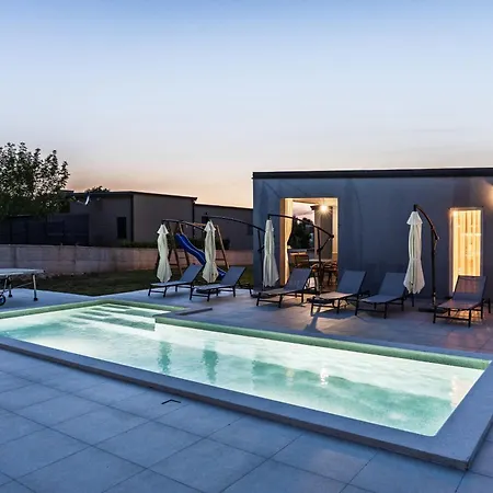 Hera With Private Pool In Istria Quiet Location And Modern Design * Orbanici