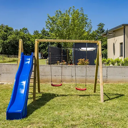 Villa Hera Countryside By Qubo *